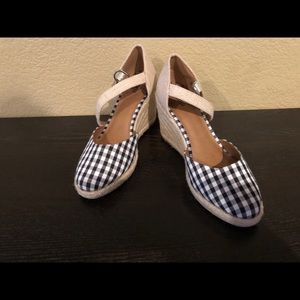 Susina wedges